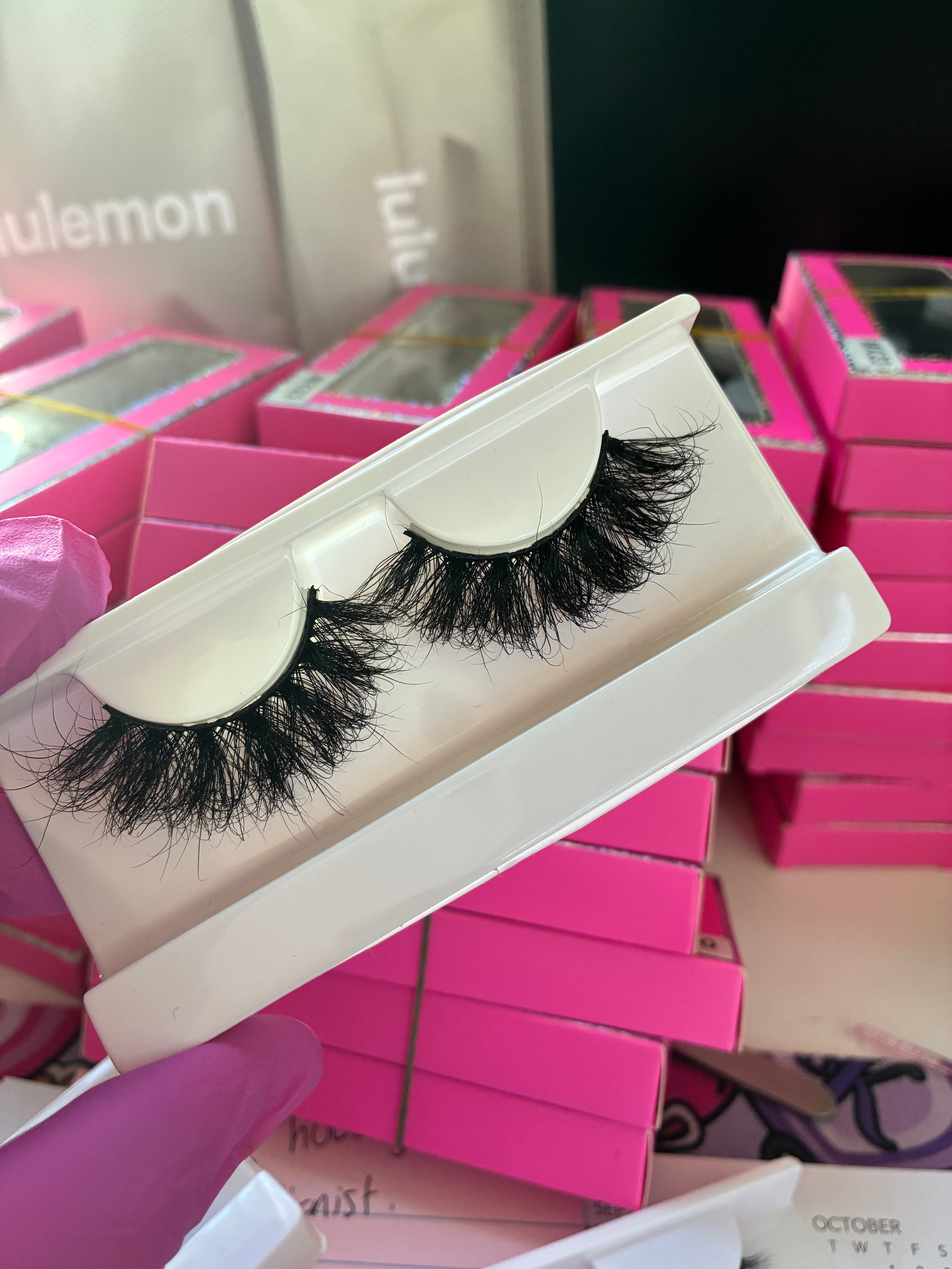MZ11 Soft & Fluffy Strip Lashes ✨