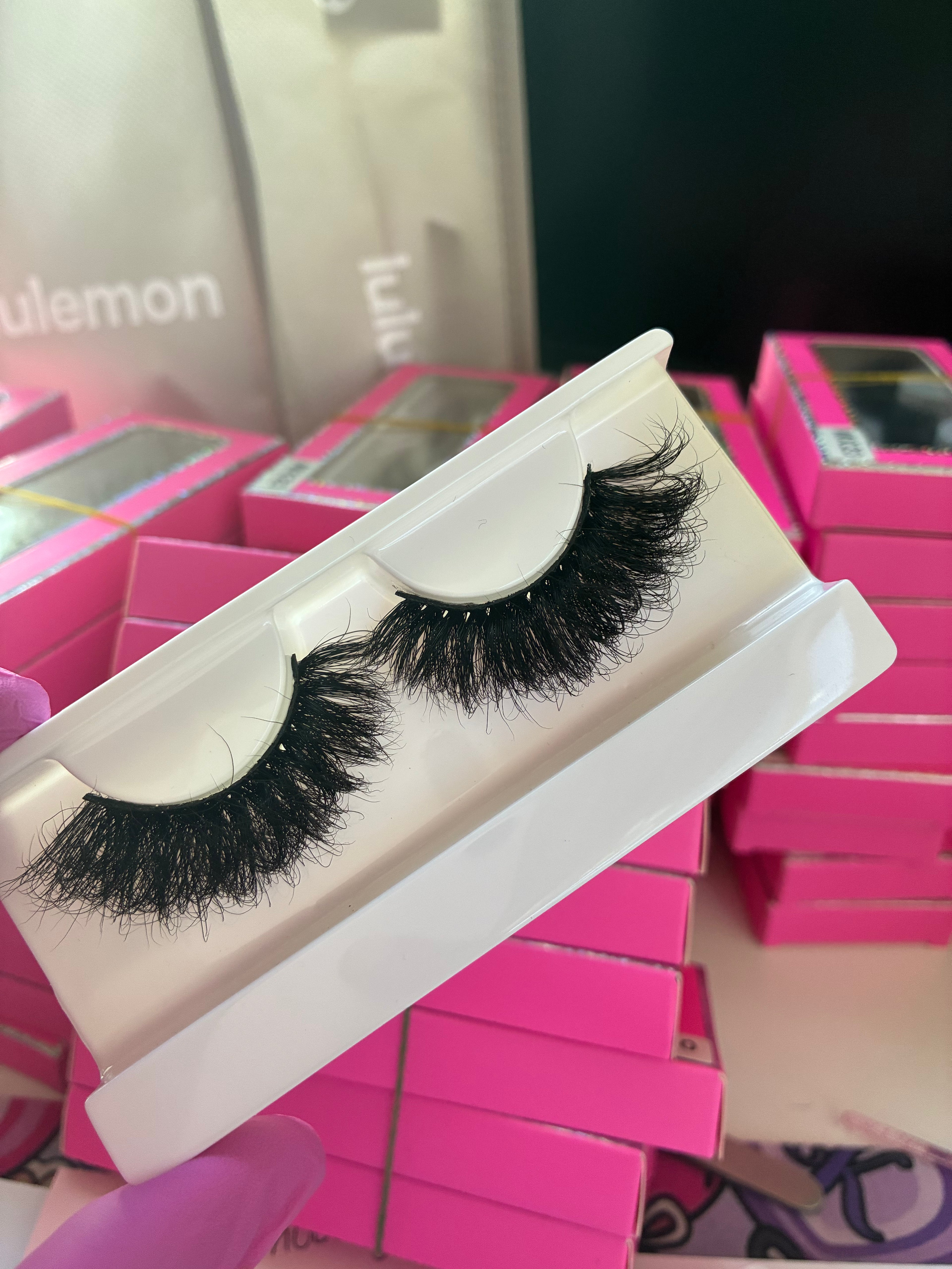 MX23 Fluffy & Full Strip Lashes